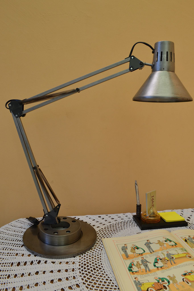 Lampe retouchée.png